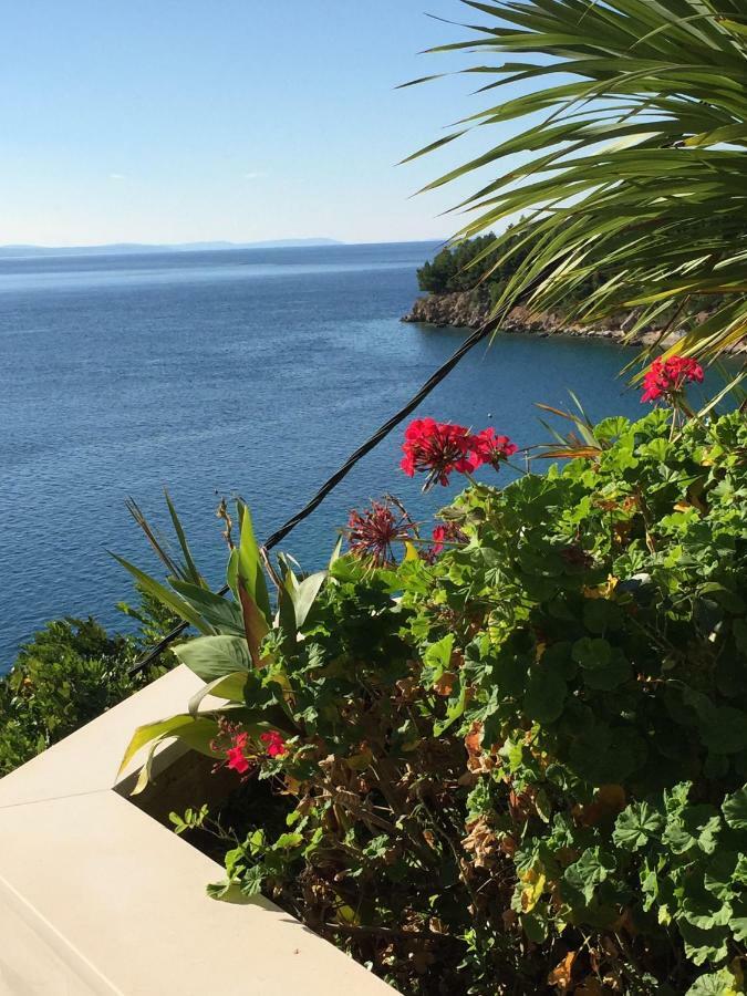 Beach Penthouse Diamond Omiš Extérieur photo