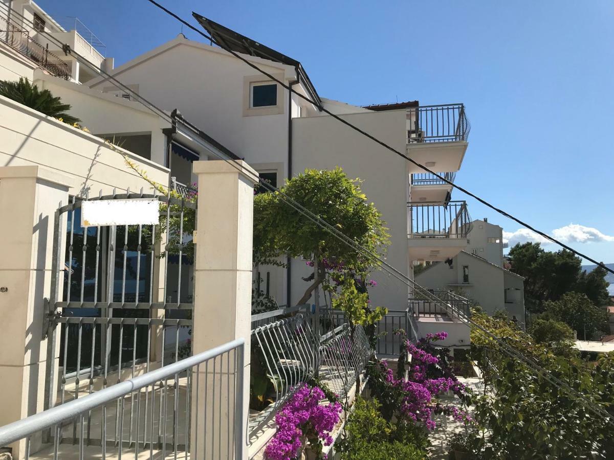 Beach Penthouse Diamond Omiš Extérieur photo